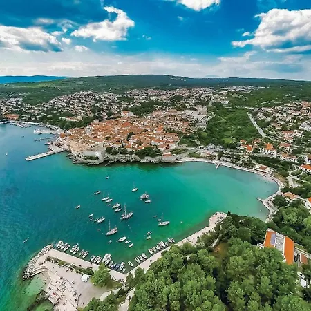 Apartment Beautiful Apartment In Malinska With 2 Bedrooms And Wifi Malinska